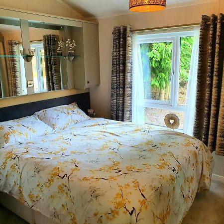 Grand Eagles Luxury Lodge, Auchterarder Perth Ngoại thất bức ảnh